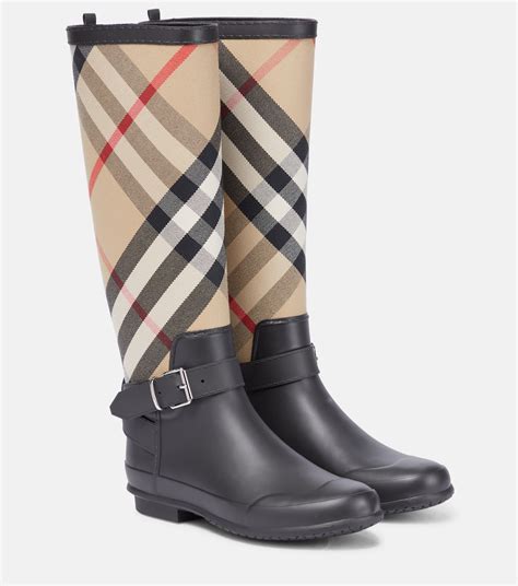 bluefly burberry rain boots|net a porter Burberry rain boots.